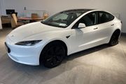 Tesla Model 3 2025