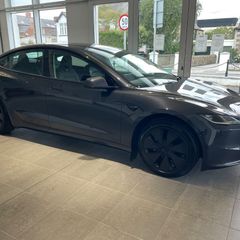 Tesla Model 3 2026
