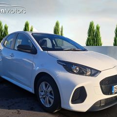 Mazda 2 2025