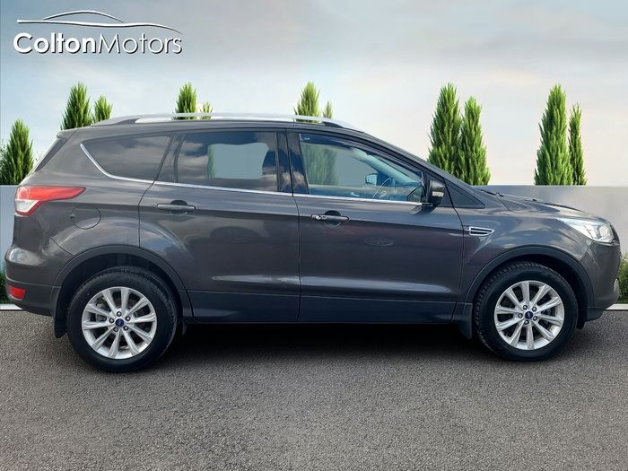 Ford Kuga 2016