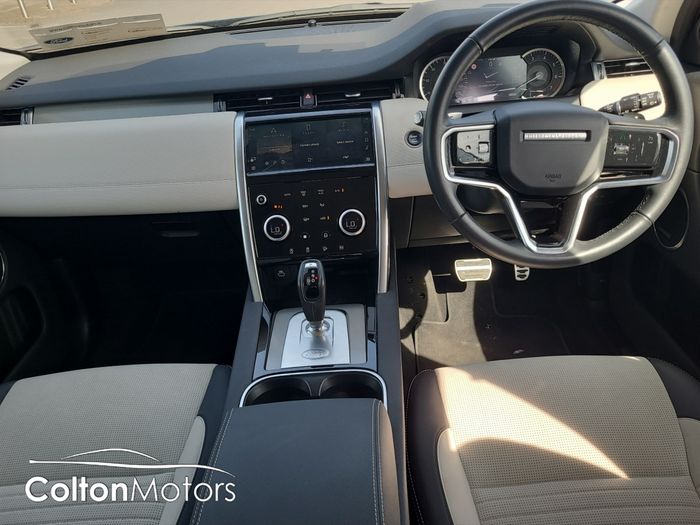 Land Rover Discovery Sport 2023
