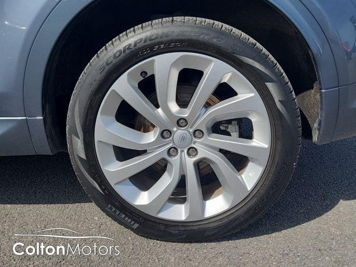 Land Rover Discovery Sport 2023