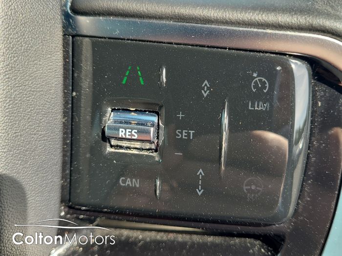 Land Rover Discovery Sport 2023