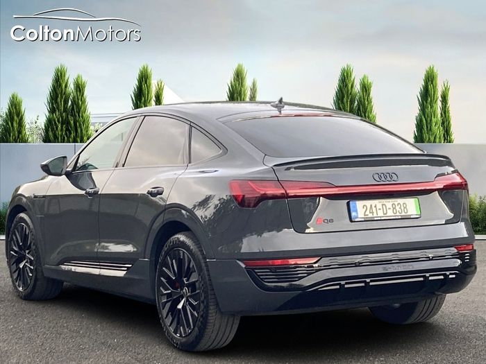 Audi Q8 2024