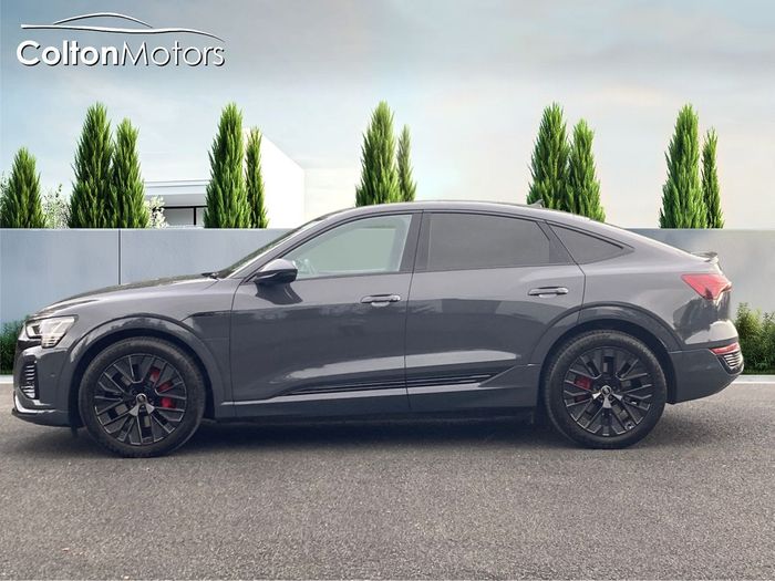 Audi Q8 2024