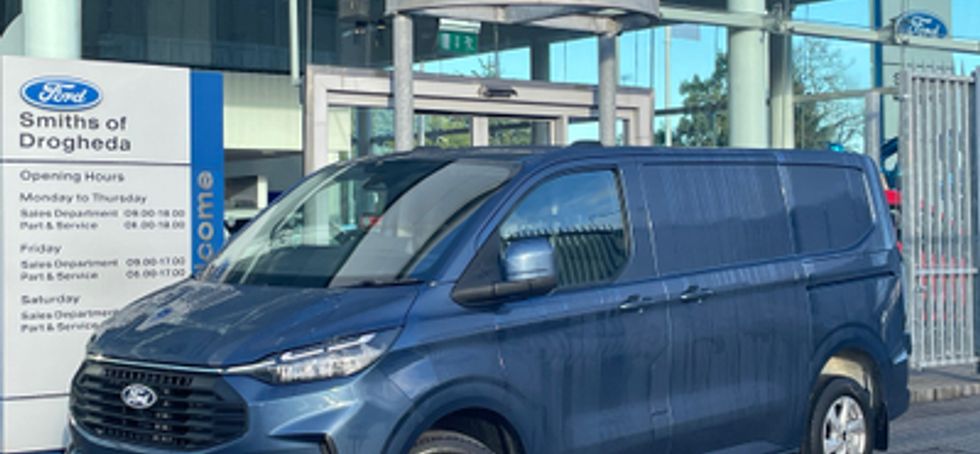 Ford Transit Custom 2025
