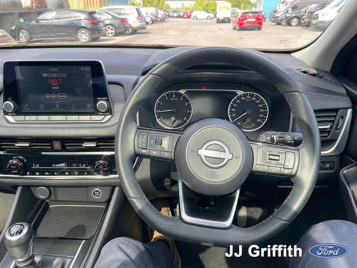 Nissan QASHQAI 2024