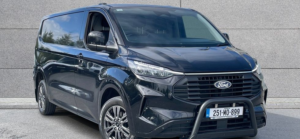 Ford Transit Custom 2025