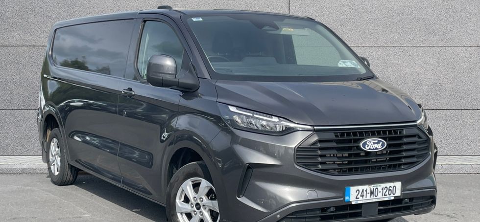 Ford Transit Custom 2024