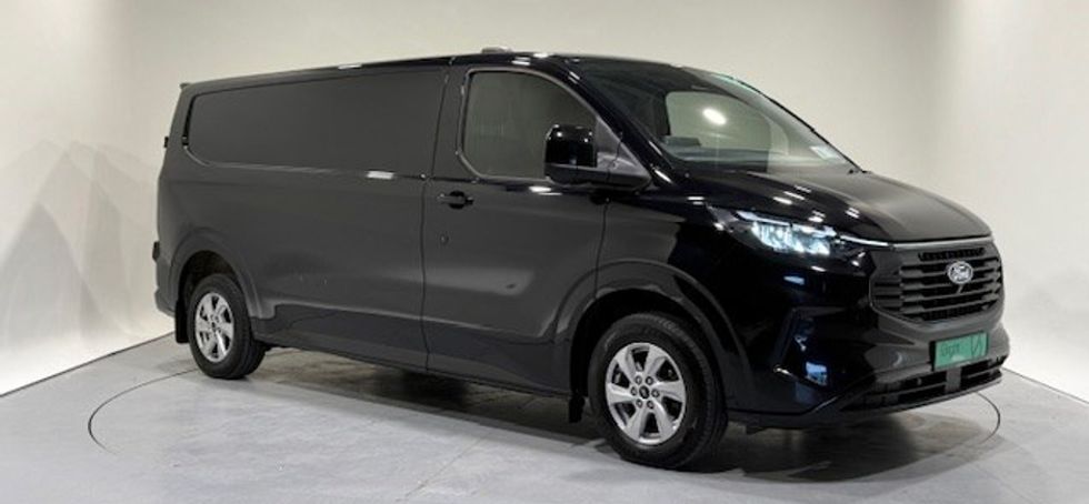 Ford Transit Custom 2024