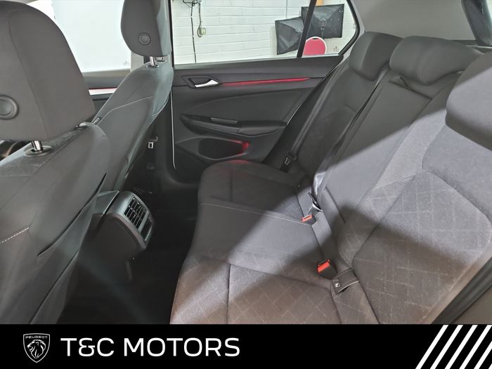 Volkswagen Golf 2023