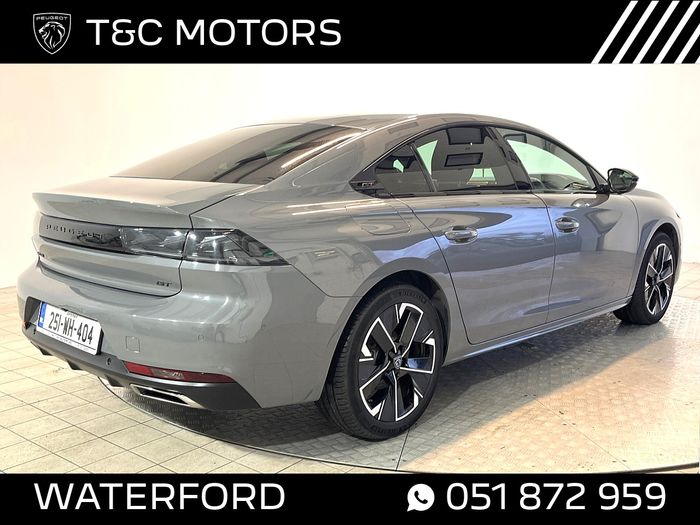 Peugeot 508  2025