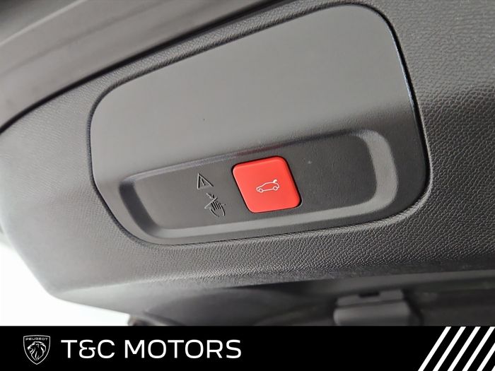 Peugeot 408 2025