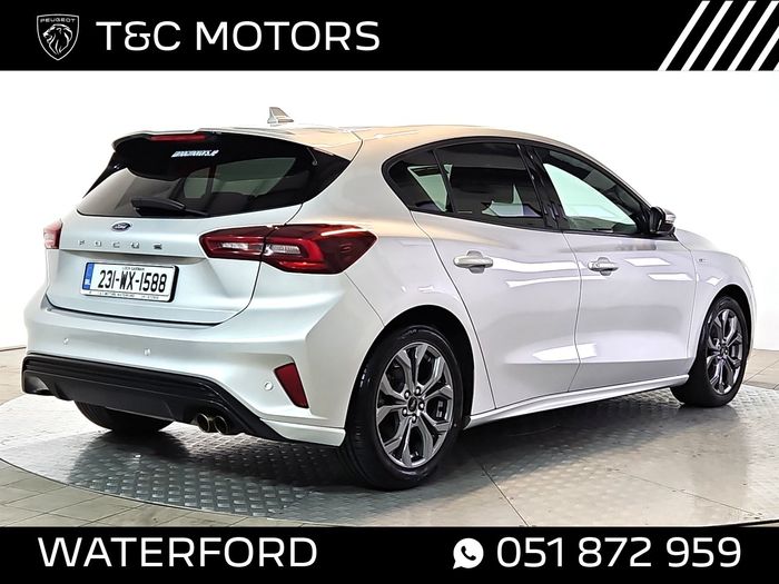 Ford Focus 2023