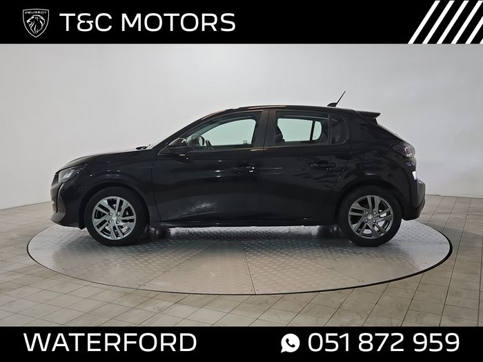 Peugeot 208 2021