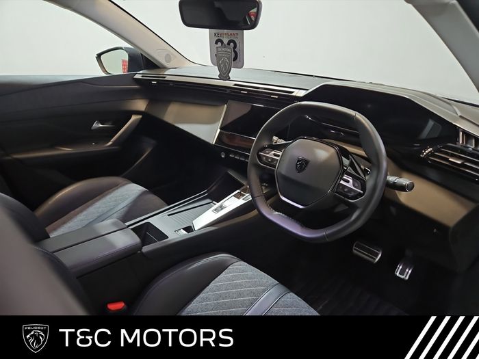 Peugeot 408 2023