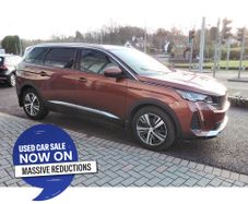 Peugeot 5008 2021