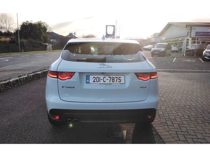 Jaguar F- PACE 2020
