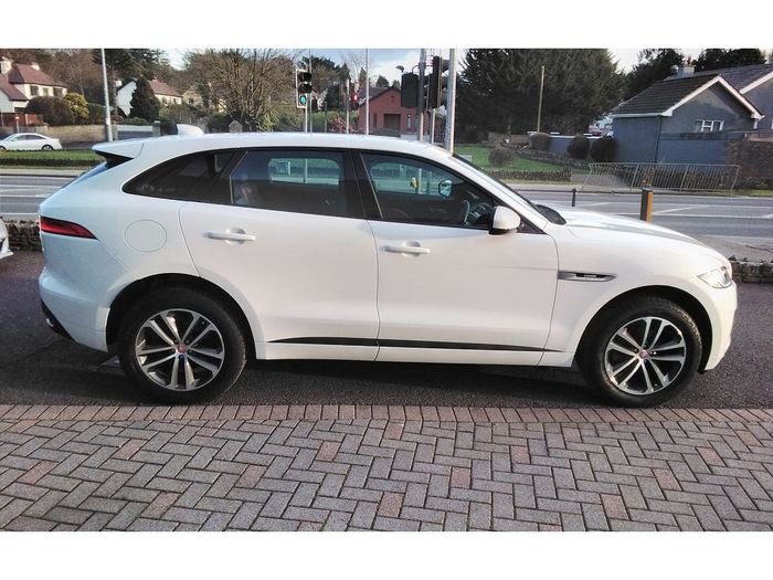 Jaguar F- PACE 2020