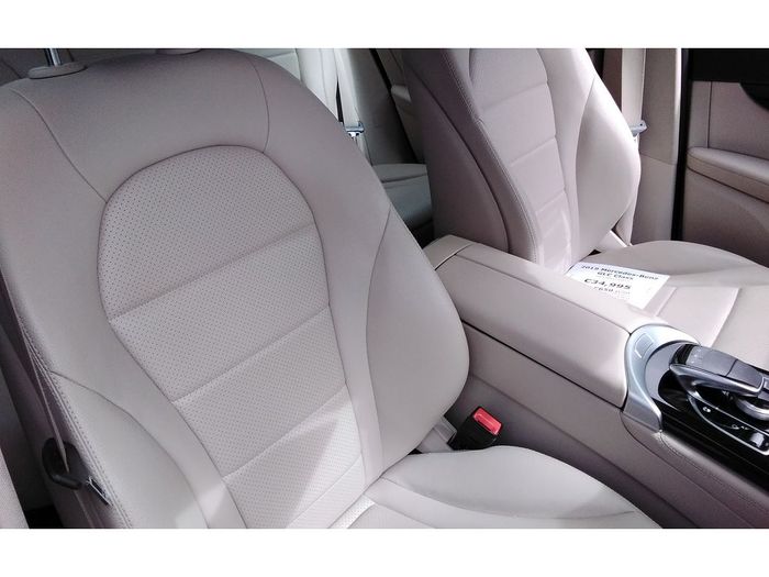 Mercedes-Benz GLC-Class 2019