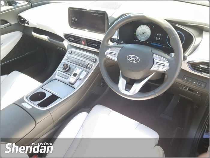 Hyundai Santa Fe 2023