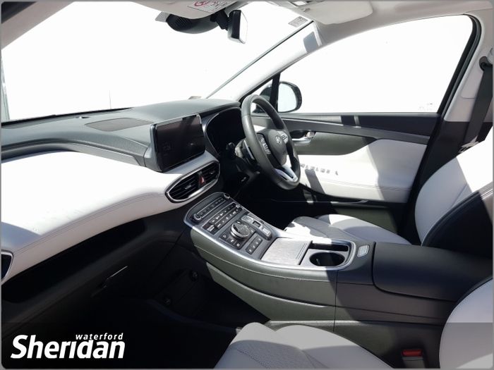 Hyundai Santa Fe 2023