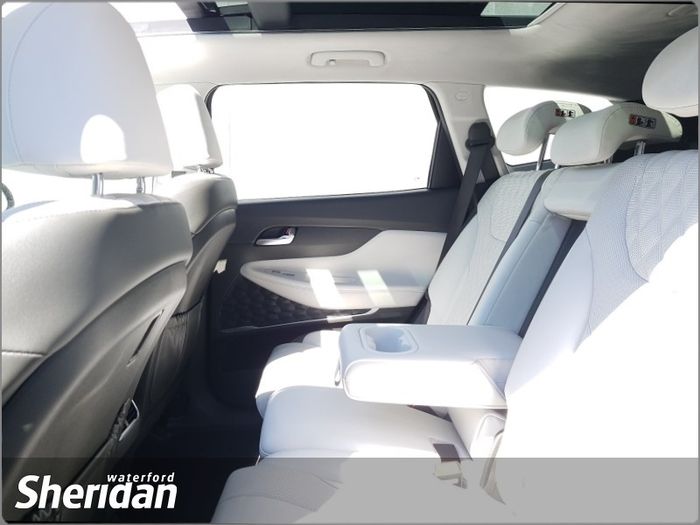 Hyundai Santa Fe 2023