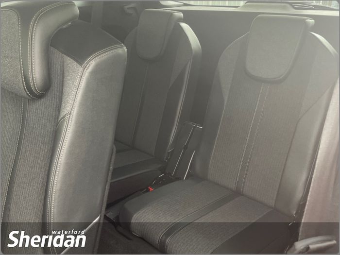 Peugeot 5008 2020