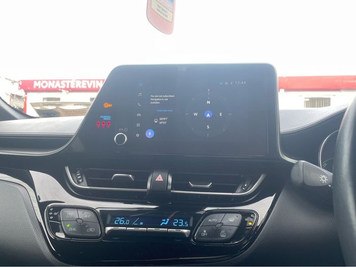 Toyota C-HR 2023