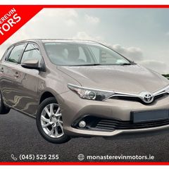 Toyota Auris 2015