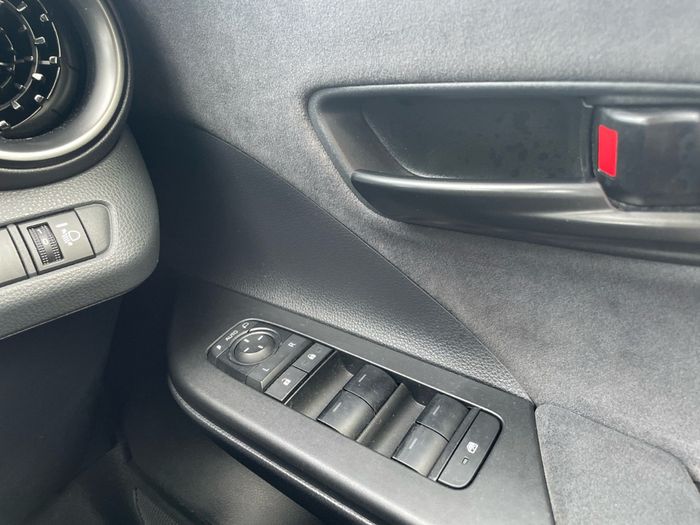 Toyota C-HR 2024
