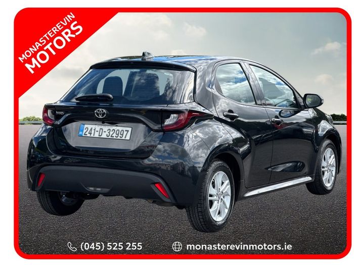 Toyota Yaris 2024