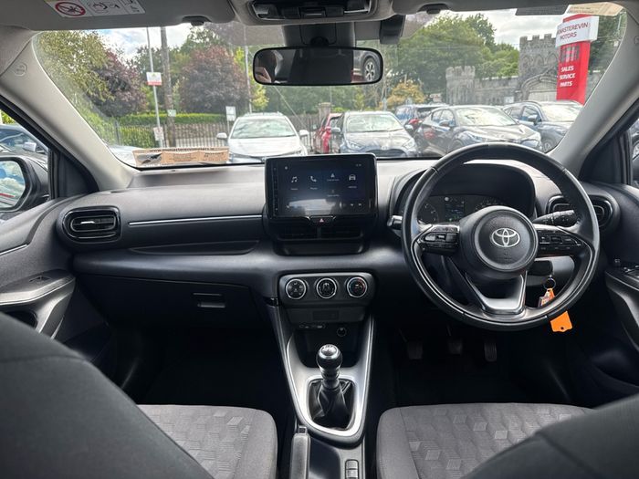 Toyota Yaris 2024