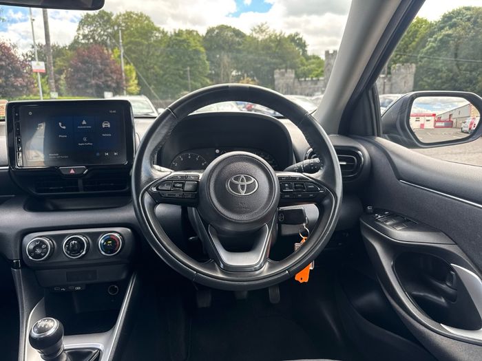 Toyota Yaris 2024