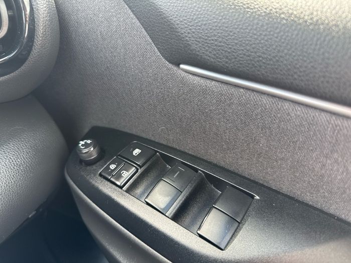 Toyota Yaris 2024