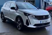 Peugeot 5008 2022