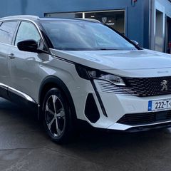 Peugeot 5008 2022