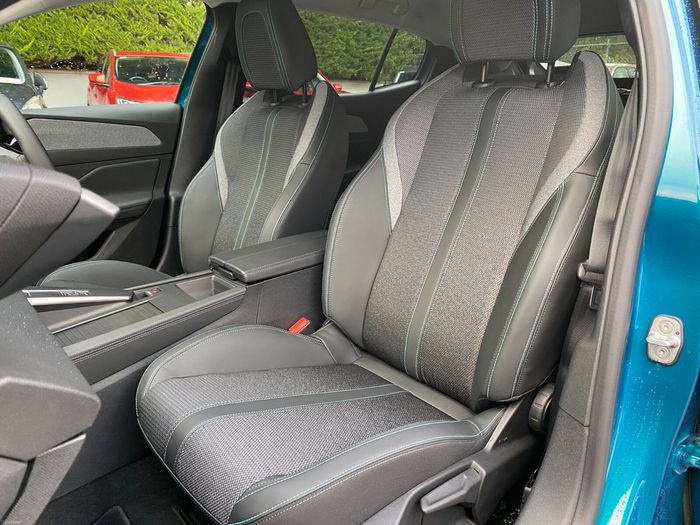 Peugeot 408 2026