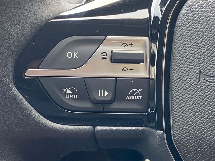 Peugeot 408 2026