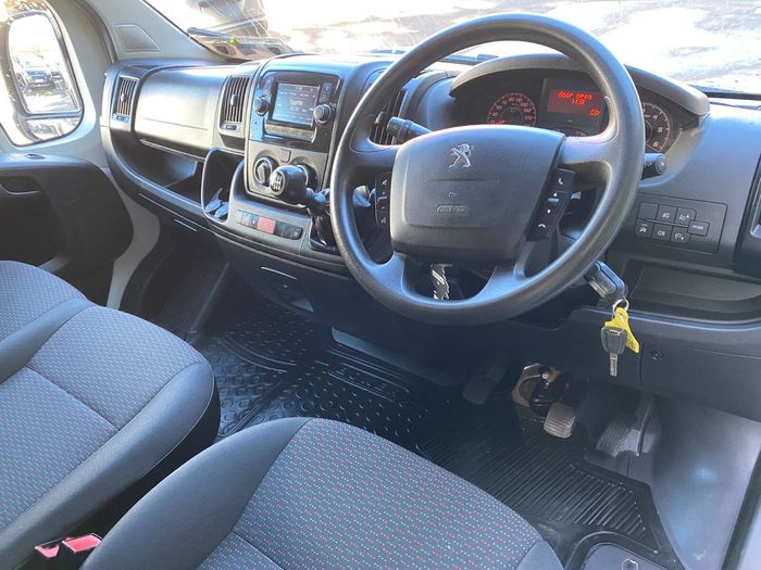 Peugeot Boxer 2022