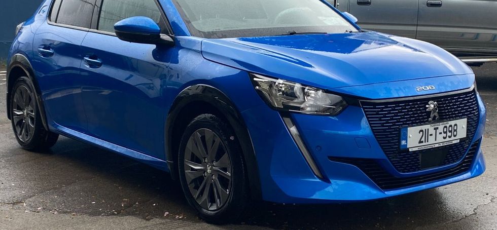Peugeot 208 2021
