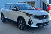 Peugeot 5008 2021