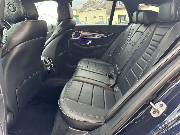 Mercedes-Benz E-Class 2022