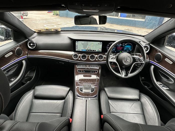 Mercedes-Benz E-Class 2022