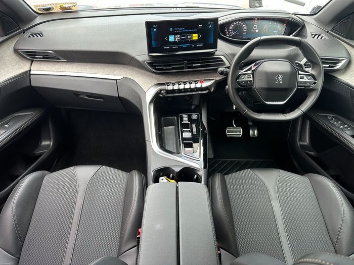 Peugeot 5008 2025