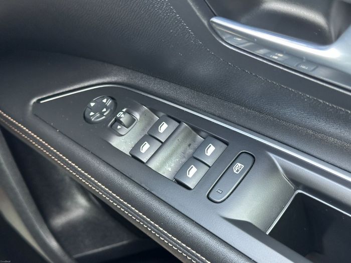 Peugeot 5008 2025