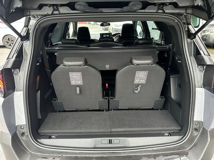 Peugeot 5008 2025