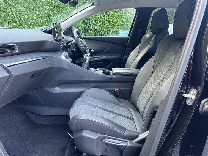 Peugeot 3008 2023