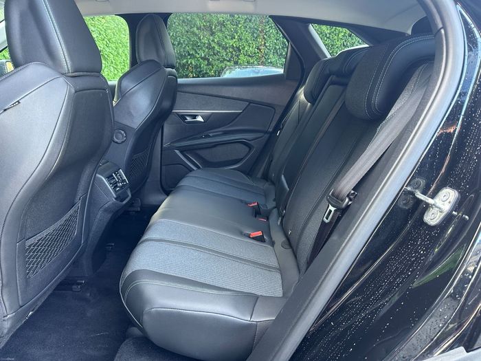 Peugeot 3008 2023