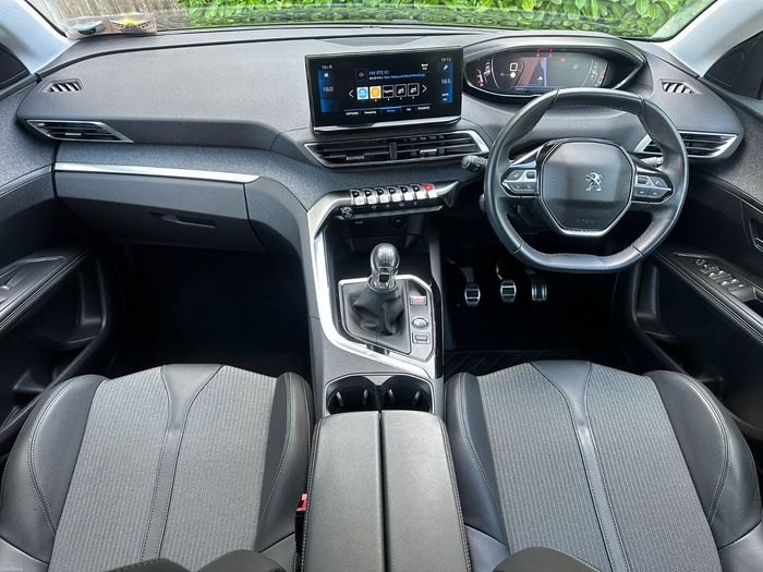 Peugeot 3008 2023